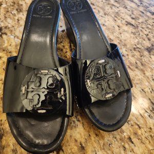 Tory burch wedge sandals